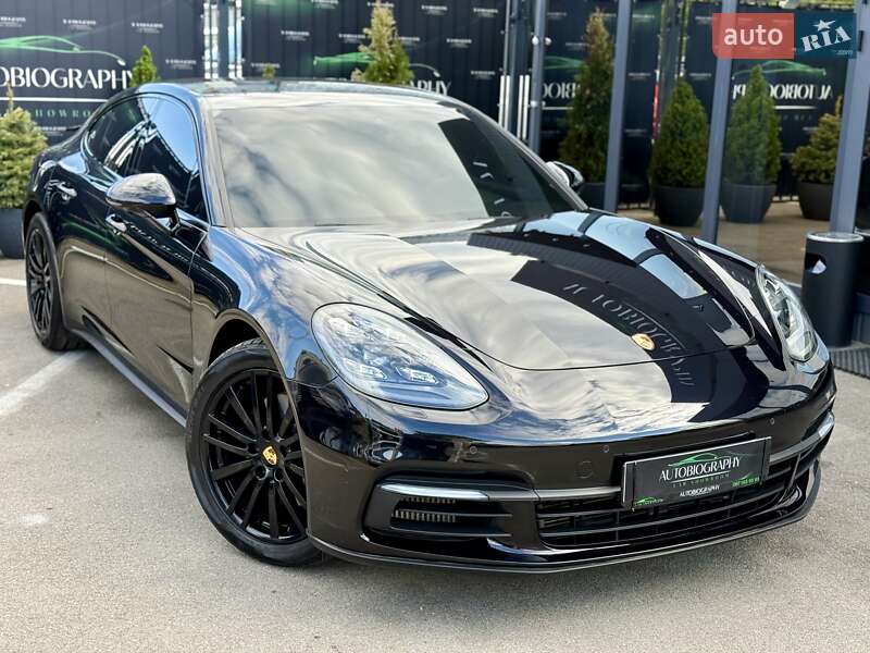 Фастбек Porsche Panamera 2016 в Києві