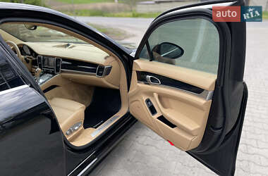 Фастбэк Porsche Panamera 2015 в 