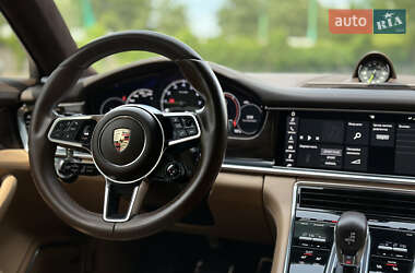 Универсал Porsche Panamera 2017 в 