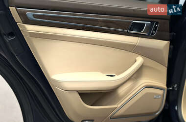Универсал Porsche Panamera 2017 в 