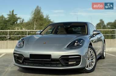 Фастбек Porsche Panamera 2021 в 