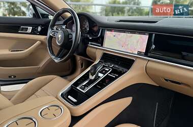 Фастбек Porsche Panamera 2021 в 