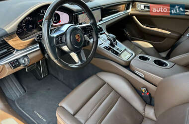 Фастбэк Porsche Panamera 2017 в 