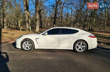 Фастбек Porsche Panamera 2012 в 