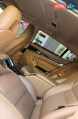 Фастбэк Porsche Panamera 2013 в 