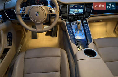 Фастбэк Porsche Panamera 2014 в 