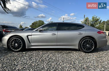 Фастбэк Porsche Panamera 2013 в 