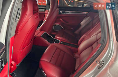 Фастбэк Porsche Panamera 2016 в 