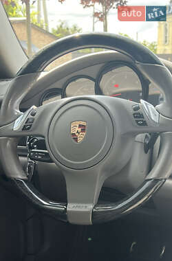 Фастбэк Porsche Panamera 2012 в 