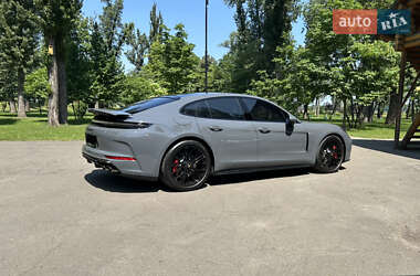 Фастбэк Porsche Panamera 2024 в 