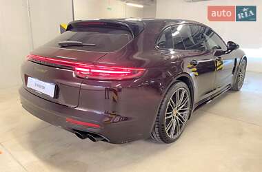 Универсал Porsche Panamera 2018 в 
