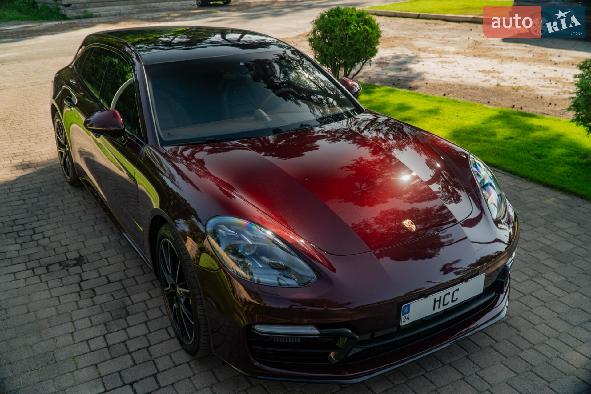 2018 Porsche Panamera - мініатюра 3