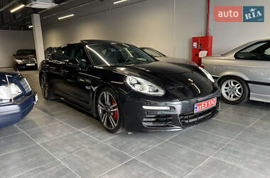 Фастбэк Porsche Panamera 2016 в 