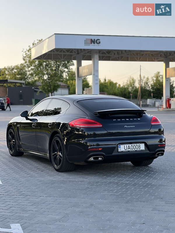 Фастбэк Porsche Panamera 2013 в Виннице фото 8 Фастбэк Porsche Panamera 2013 в Виннице