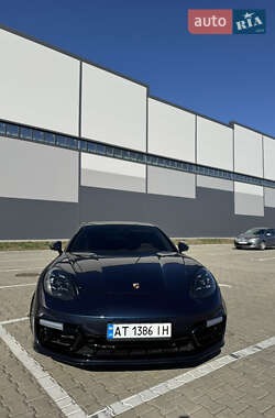 Фастбэк Porsche Panamera 2014 в 