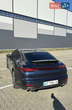 Фастбэк Porsche Panamera 2014 в 
