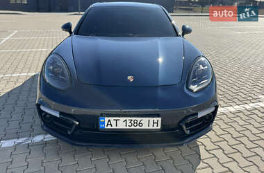 Фастбэк Porsche Panamera 2014 в 