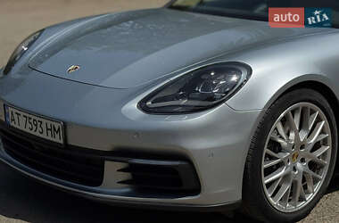 Фастбэк Porsche Panamera 2017 в 