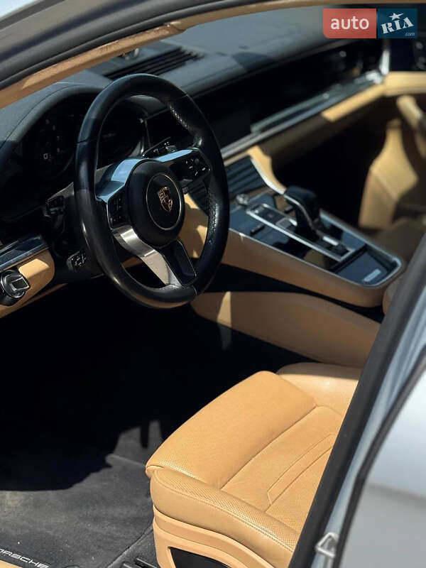 Фастбэк Porsche Panamera 2017 в Коломые фото 20 Фастбэк Porsche Panamera 2017 в Коломые