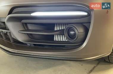 Фастбэк Porsche Panamera 2023 в 
