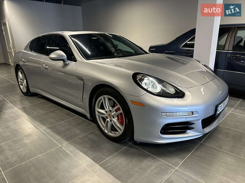 Porsche Panamera 2014