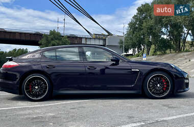 Фастбэк Porsche Panamera 2012 в 