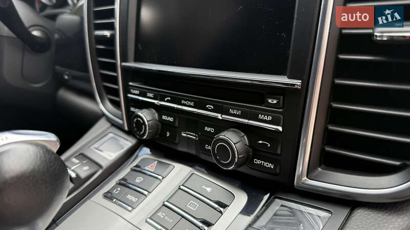 Фастбэк Porsche Panamera 2011 в Полтаве