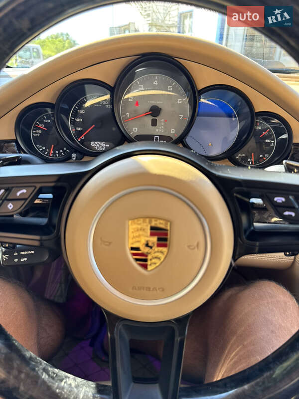Фастбек Porsche Panamera 2010 в Хмельницькому