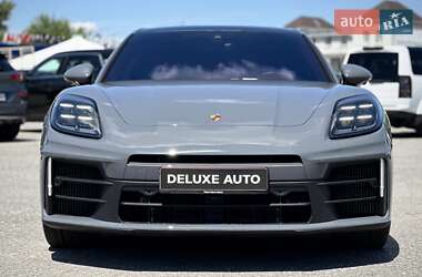 Фастбэк Porsche Panamera 2024 в 