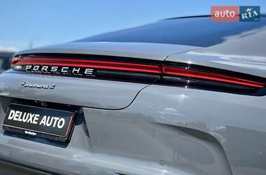 Фастбэк Porsche Panamera 2024 в 