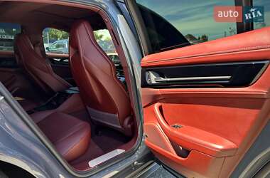 Фастбэк Porsche Panamera 2024 в 