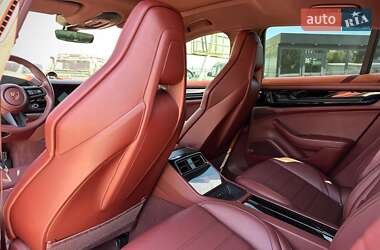Фастбэк Porsche Panamera 2024 в 