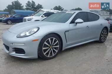 Porsche Panamera 2016