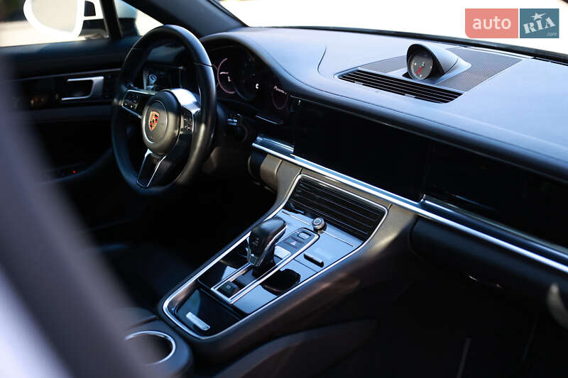Фастбэк Porsche Panamera 2019 в Хмельницком фото 17 Фастбэк Porsche Panamera 2019 в Хмельницком