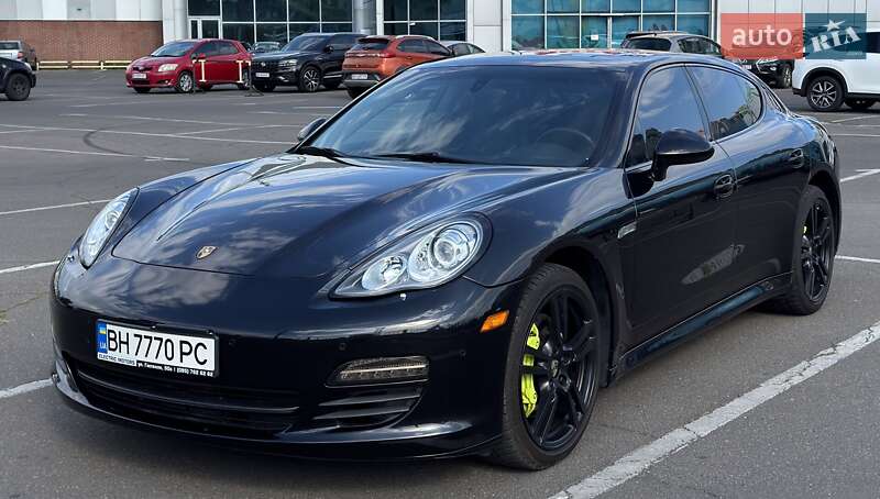 Porsche Panamera 2012