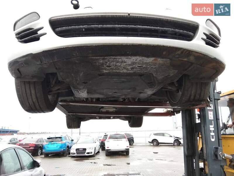 Фастбэк Porsche Panamera 2012 в Одессе фото 46 Фастбэк Porsche Panamera 2012 в Одессе