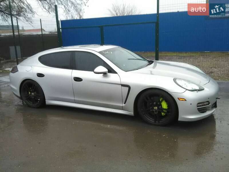 Фастбэк Porsche Panamera 2012 в Одессе фото 47 Фастбэк Porsche Panamera 2012 в Одессе