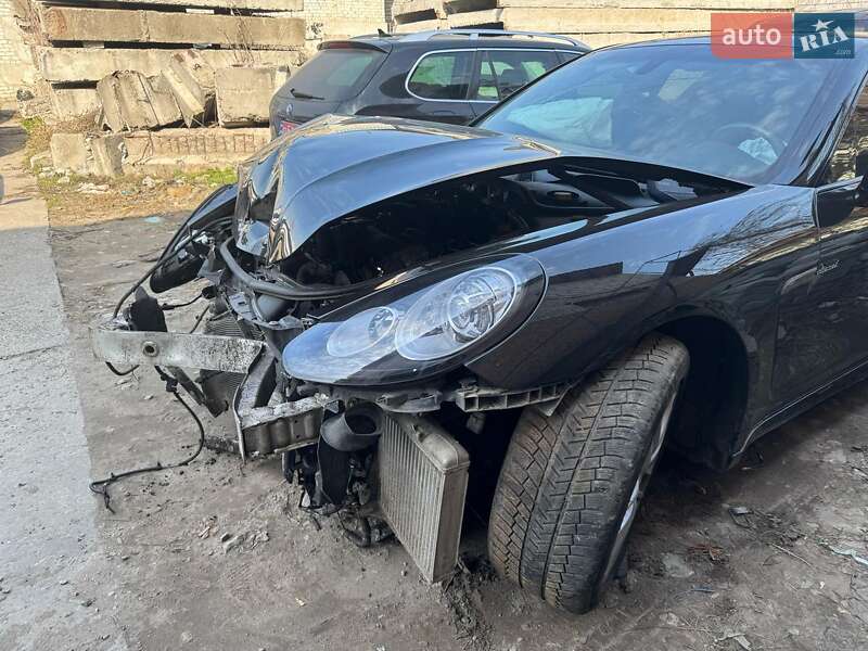 Фастбек Porsche Panamera 2013 в Дніпрі