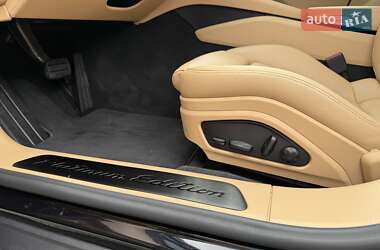 Фастбэк Porsche Panamera 2022 в 