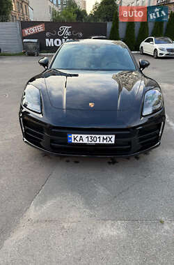 Фастбэк Porsche Panamera 2024 в 