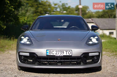Универсал Porsche Panamera 2016 в Львове
