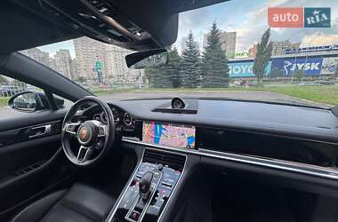 Фастбек Porsche Panamera 2018 в Києві