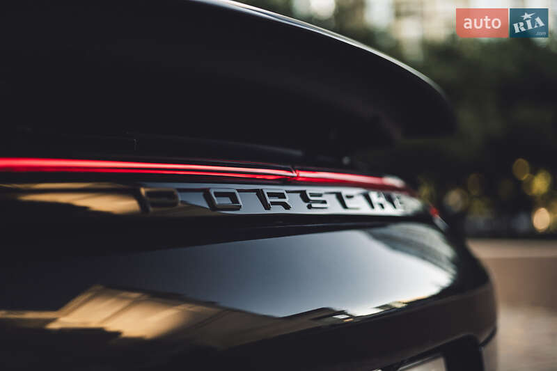 Фастбэк Porsche Panamera 2017 в Одессе