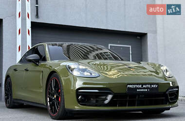 Фастбэк Porsche Panamera 2021 в 