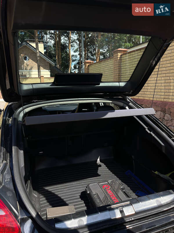 Фастбек Porsche Panamera 2010 в Києві