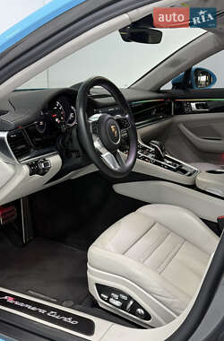 Фастбэк Porsche Panamera 2016 в 