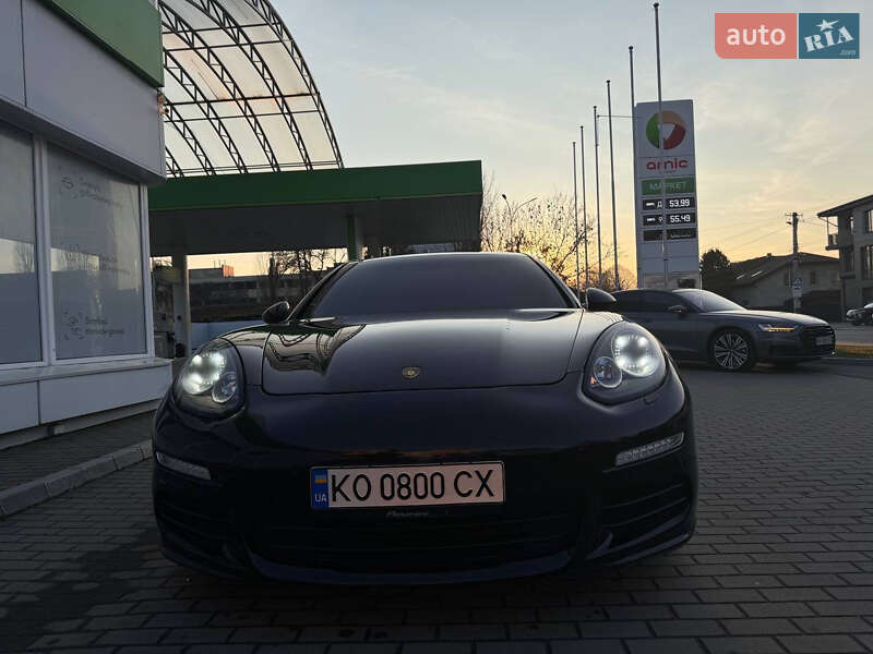 Porsche Panamera 2014