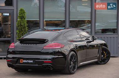 Фастбек Porsche Panamera 2014 в Одесі
