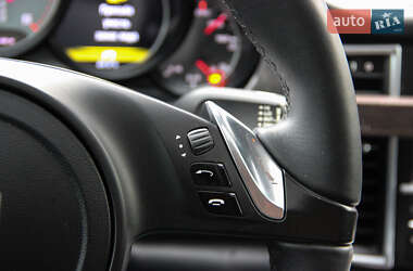 Фастбек Porsche Panamera 2014 в Одесі