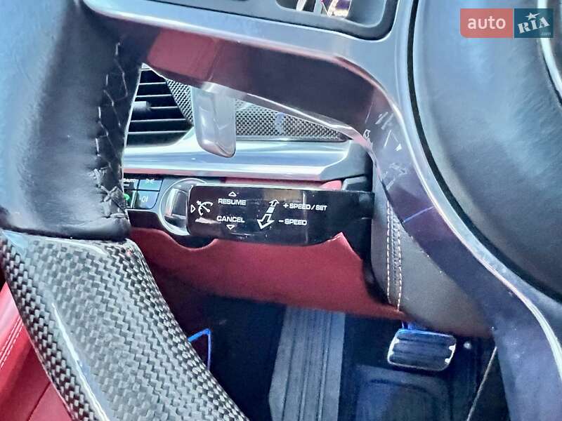 Фастбэк Porsche Panamera 2018 в Киеве